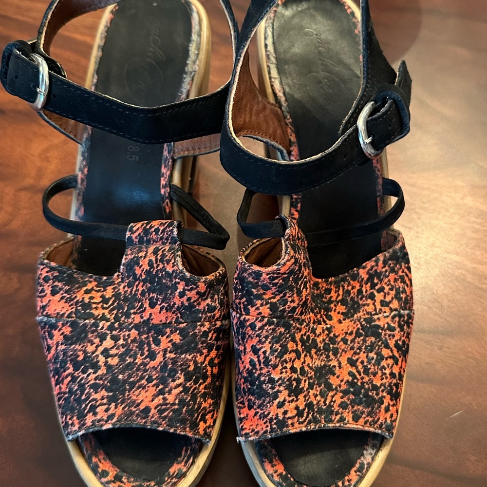 Rachel Comey Black and Orange Women's Sandals